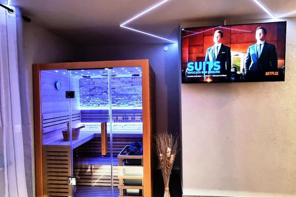 Royalspa Luxueux Appartement Avec Spa Straßburg Exterior foto